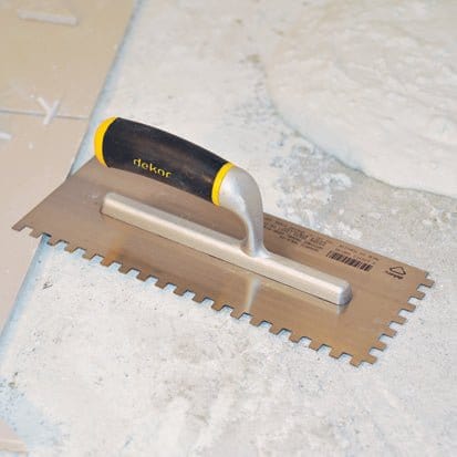 Schweizer Glättekelle, Zahnkelle 30x12cm